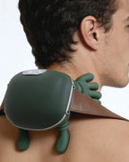 Shoulder Hug, photo 3